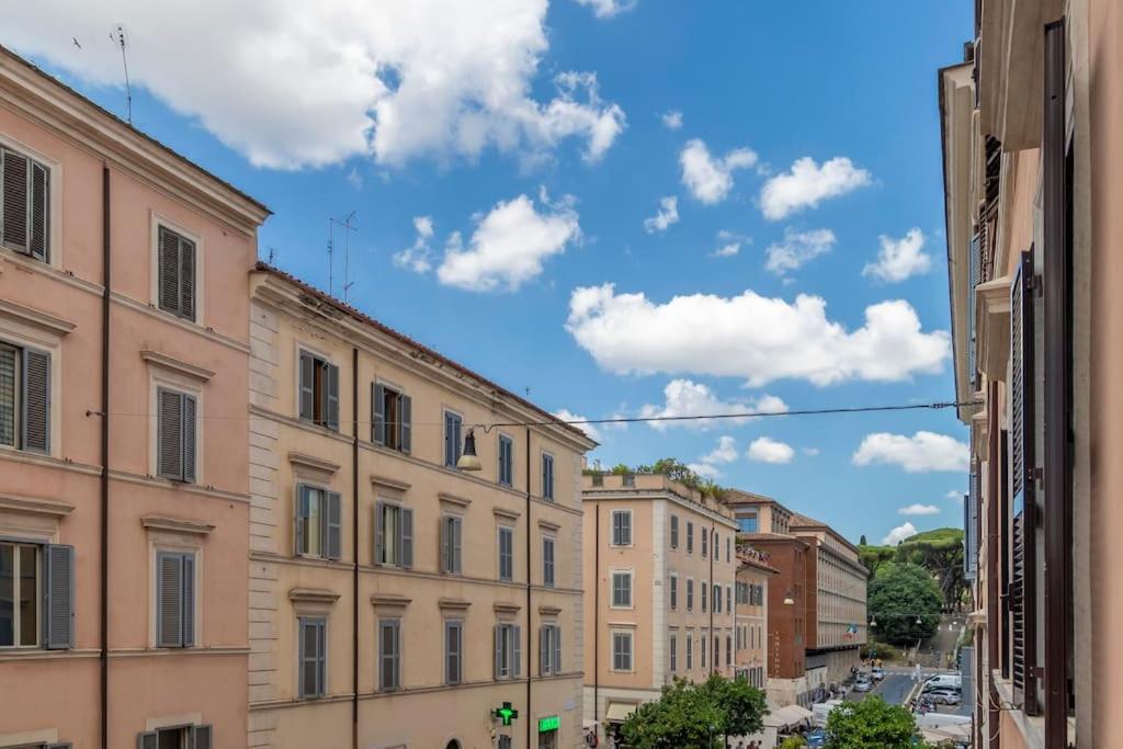 Appartement 2 Minutes From The Colosseum - Luxury