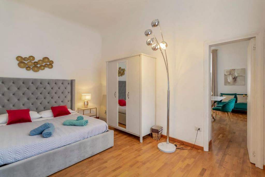 Appartement 2 Minutes From The Colosseum - Luxury *